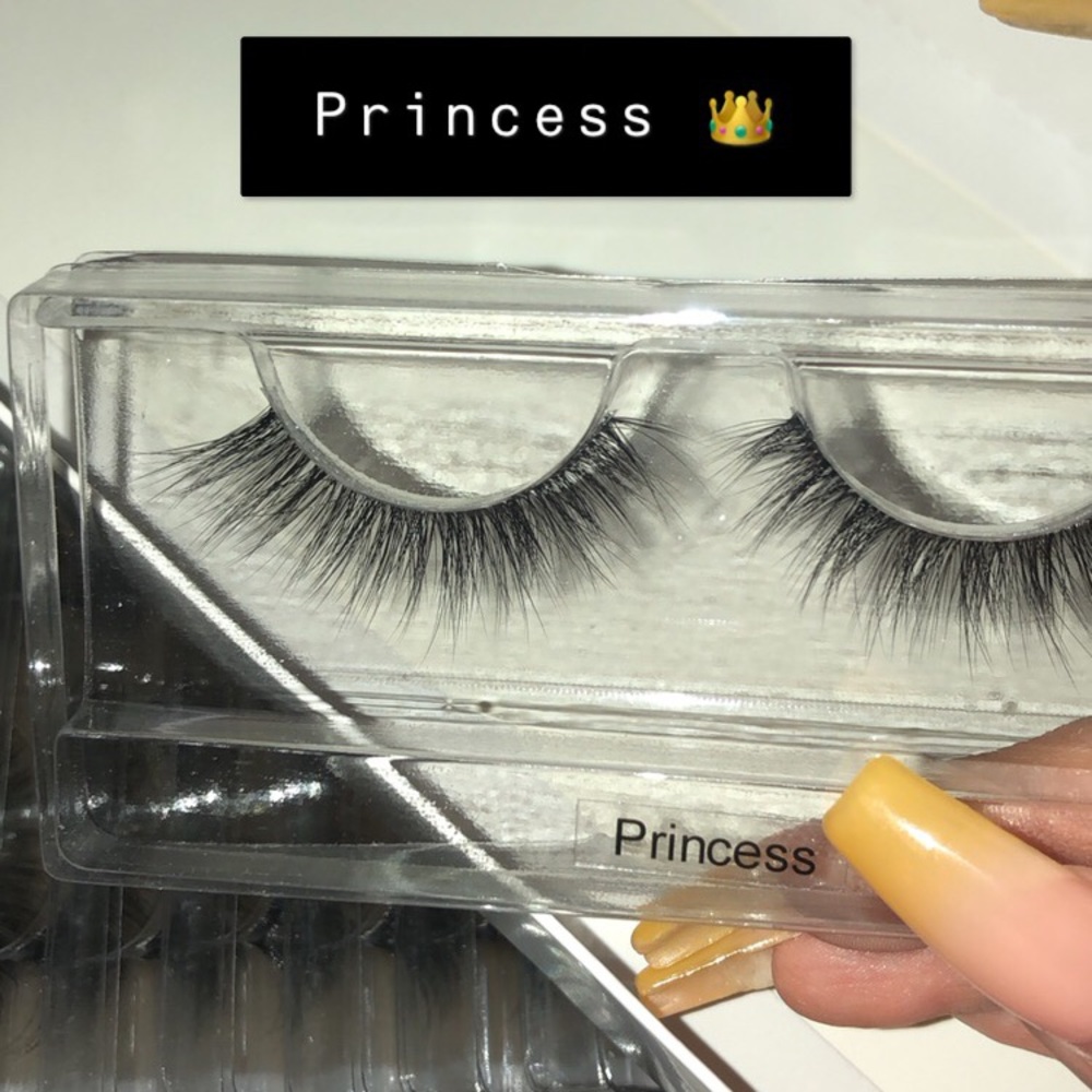 Loli Lashes Lash Style: Princess